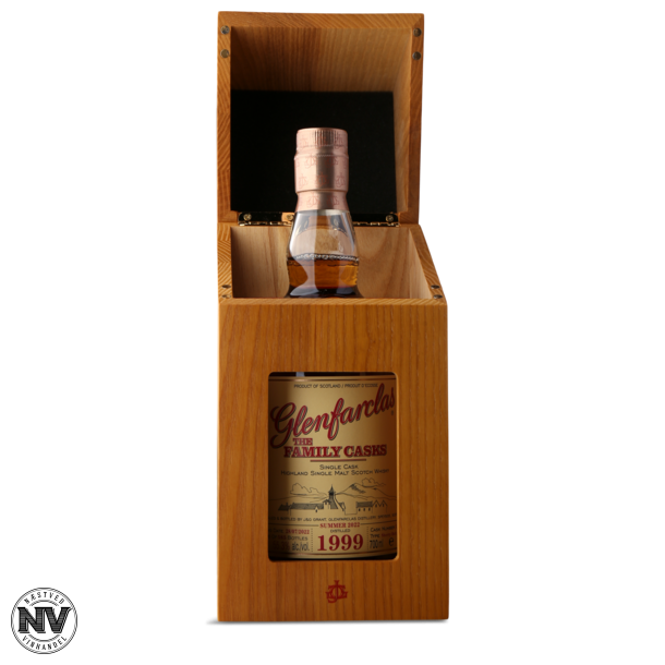 GLENFARCLAS THE FAMILY CASKS, SINGLE MALT WHISKY VINTAGE 1999, 23 R