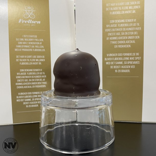 FRELLSEN FLDEBOLLE MED MRK CHOKOLADE