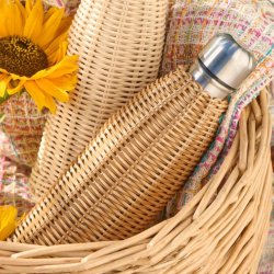 IB LAURSEN TERMOFLASKE MED POLYRATTAN