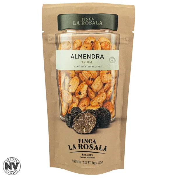 FINCA LA ROSALA - MANDLER MED TR�FFEL