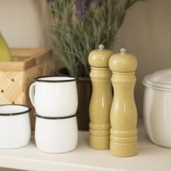 SALT OG PEBERKVRN ST