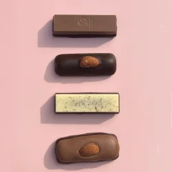 SV. MICHELSEN PETIT FOUR - 4 FAVORITTER