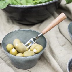 TAPASGAFFEL MED OLIERET AKACIETRSKAFT