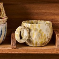 VALLVIK KRUS MED HANK - BEIGE PLETTET MNSTER