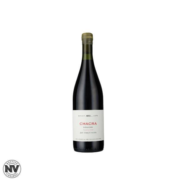 BODEGA CHACRA, TREINTA Y DOS PINOT NOIR 2019